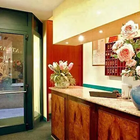 Atlantide Hotel 2*