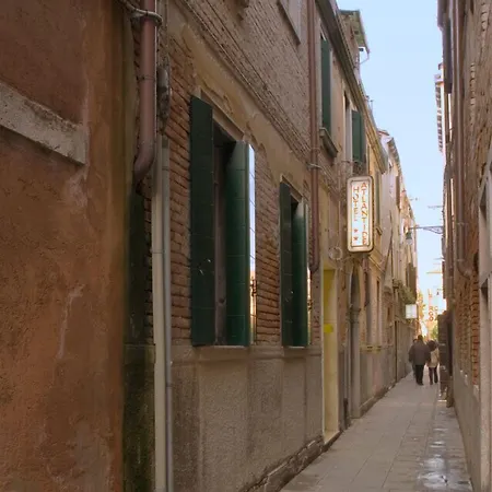 Atlantide 2* Venice
