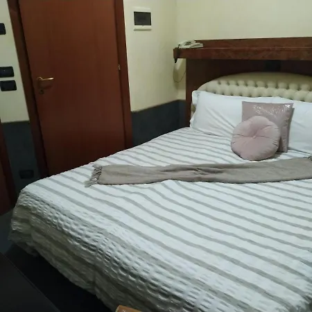 Otel Atlantide 2*