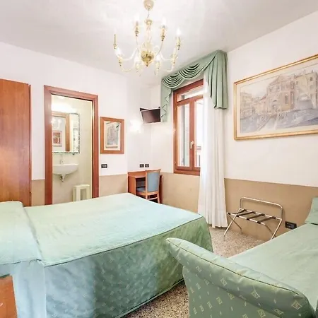 Otel Atlantide Venedik